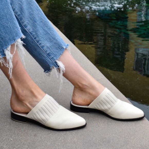Anthropologie Shoes - Cream Distressed Leather Pointy Closed Toe Mule